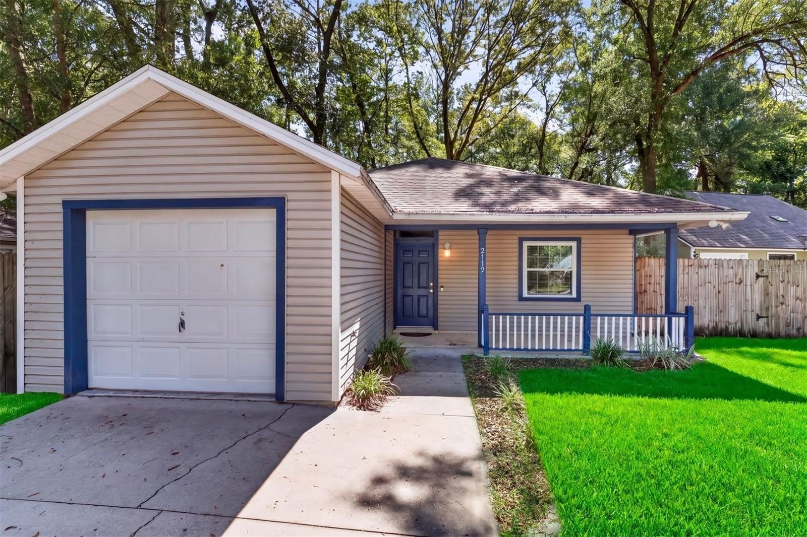 2115 SW 72ND Street – photo 3