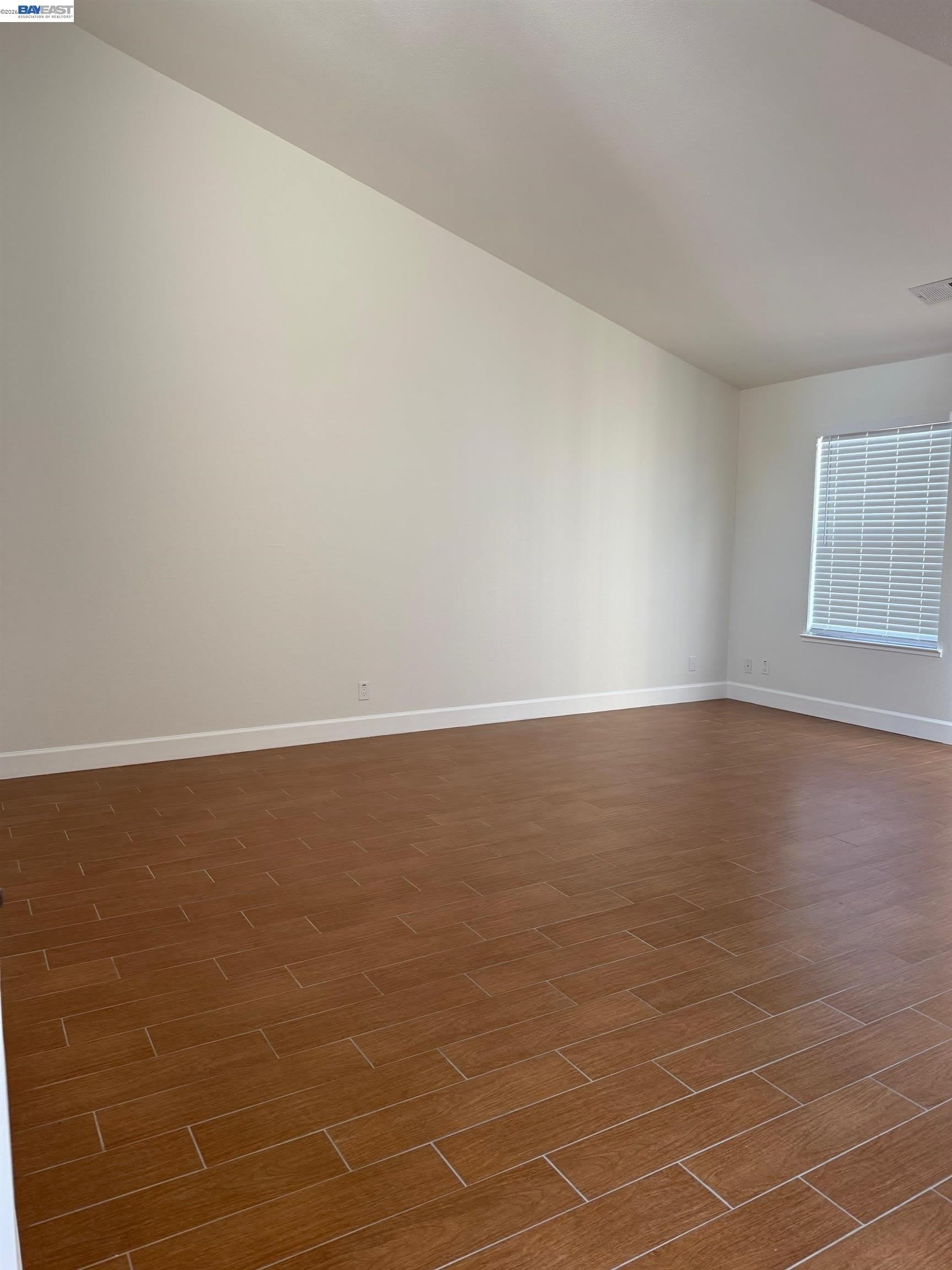 101 Portola Way – photo 4