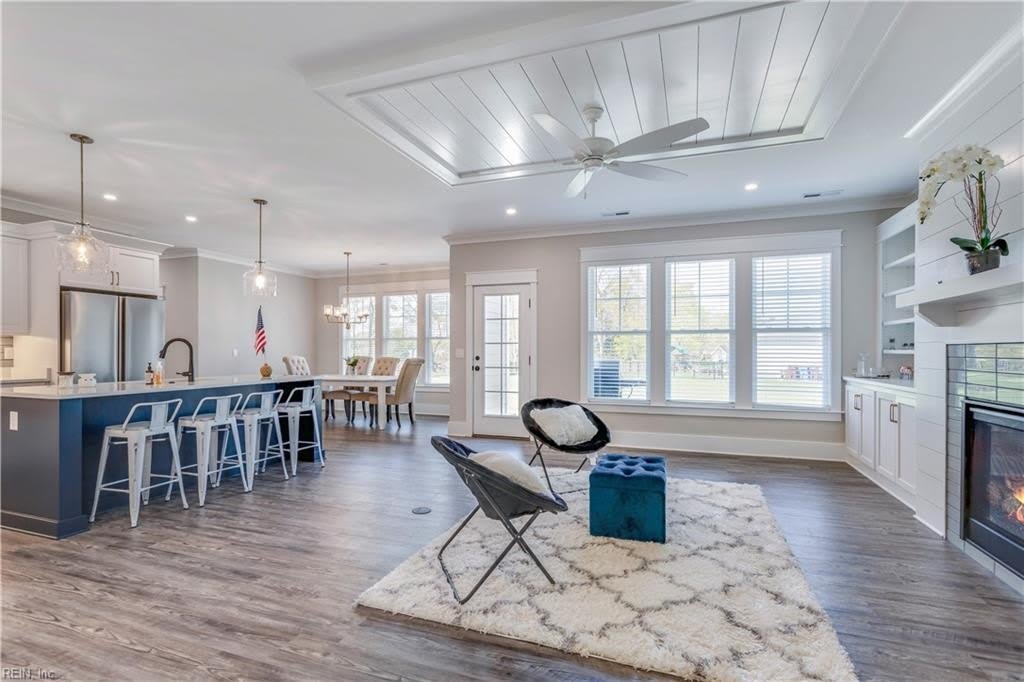 2852 Martins Point Way – photo 2