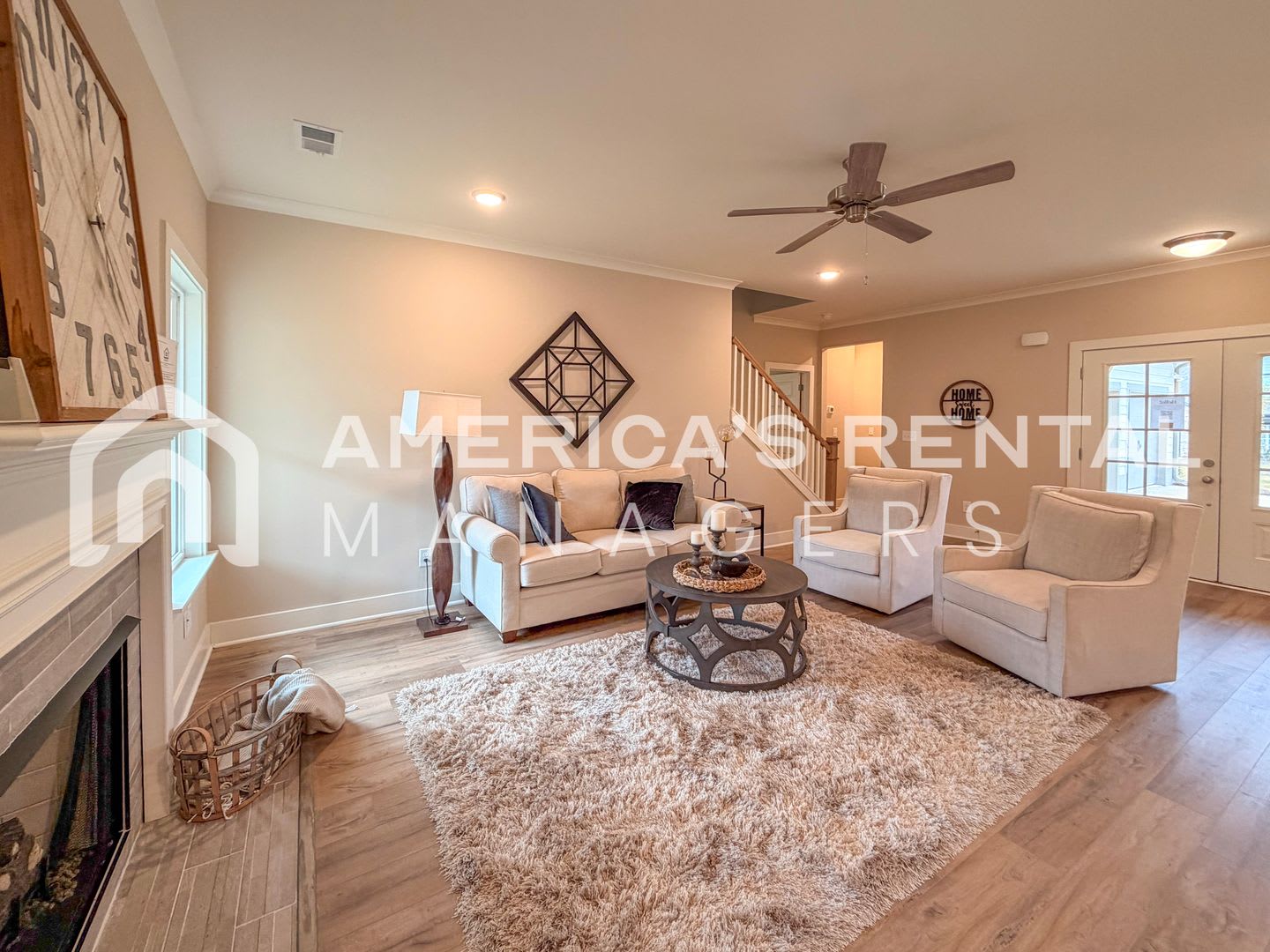 Luxury Meets Convenience: 4 Bed, 3.5 Bath, 3 Car Garage Home in Birmingham! COMING SOON! – photo 4