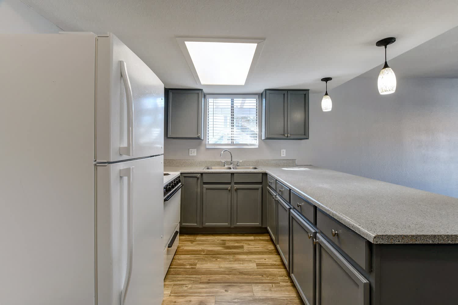 Arcadia Pointe Apartments – photo 2