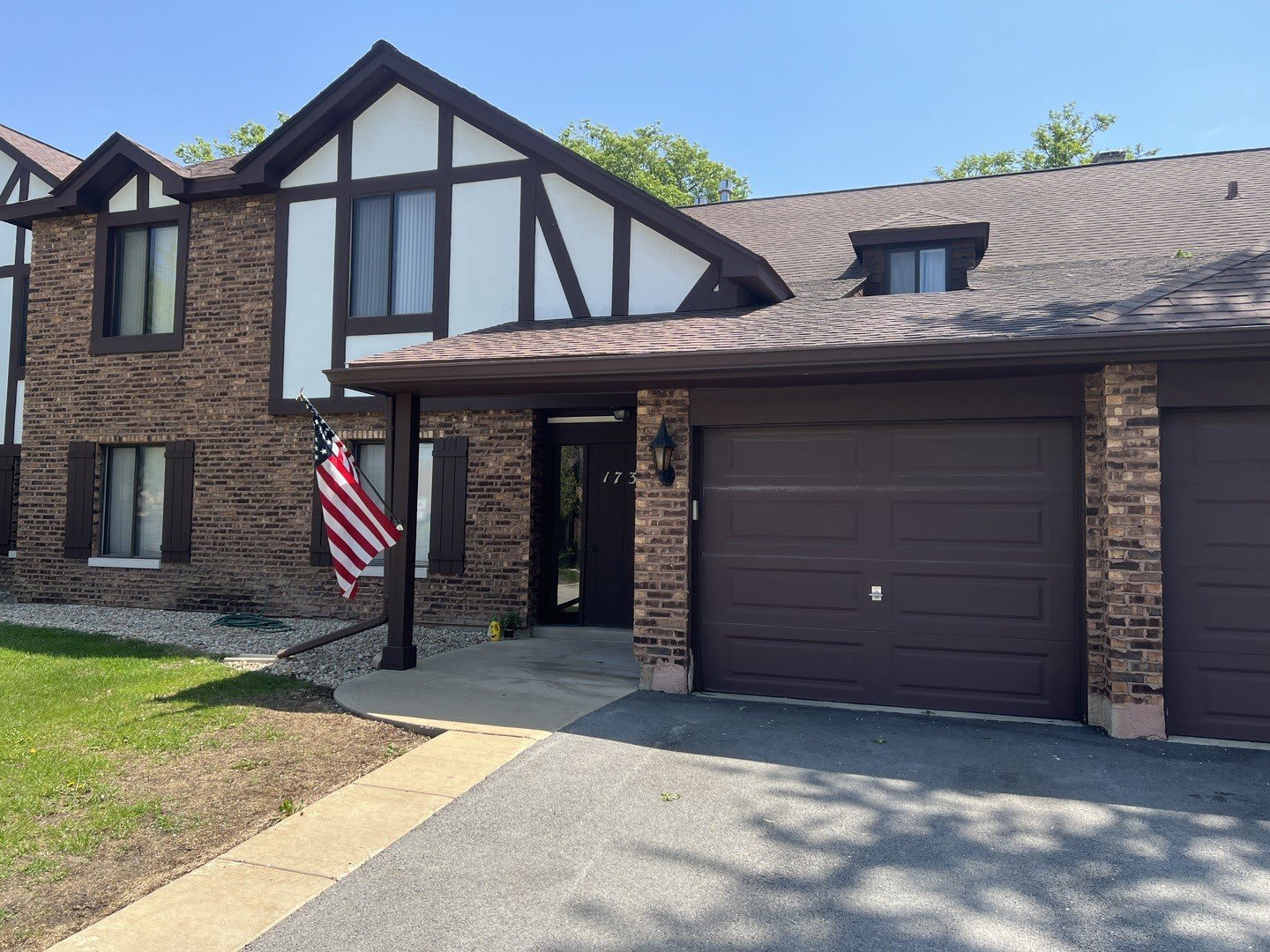 1737 Harrow Court – photo 1