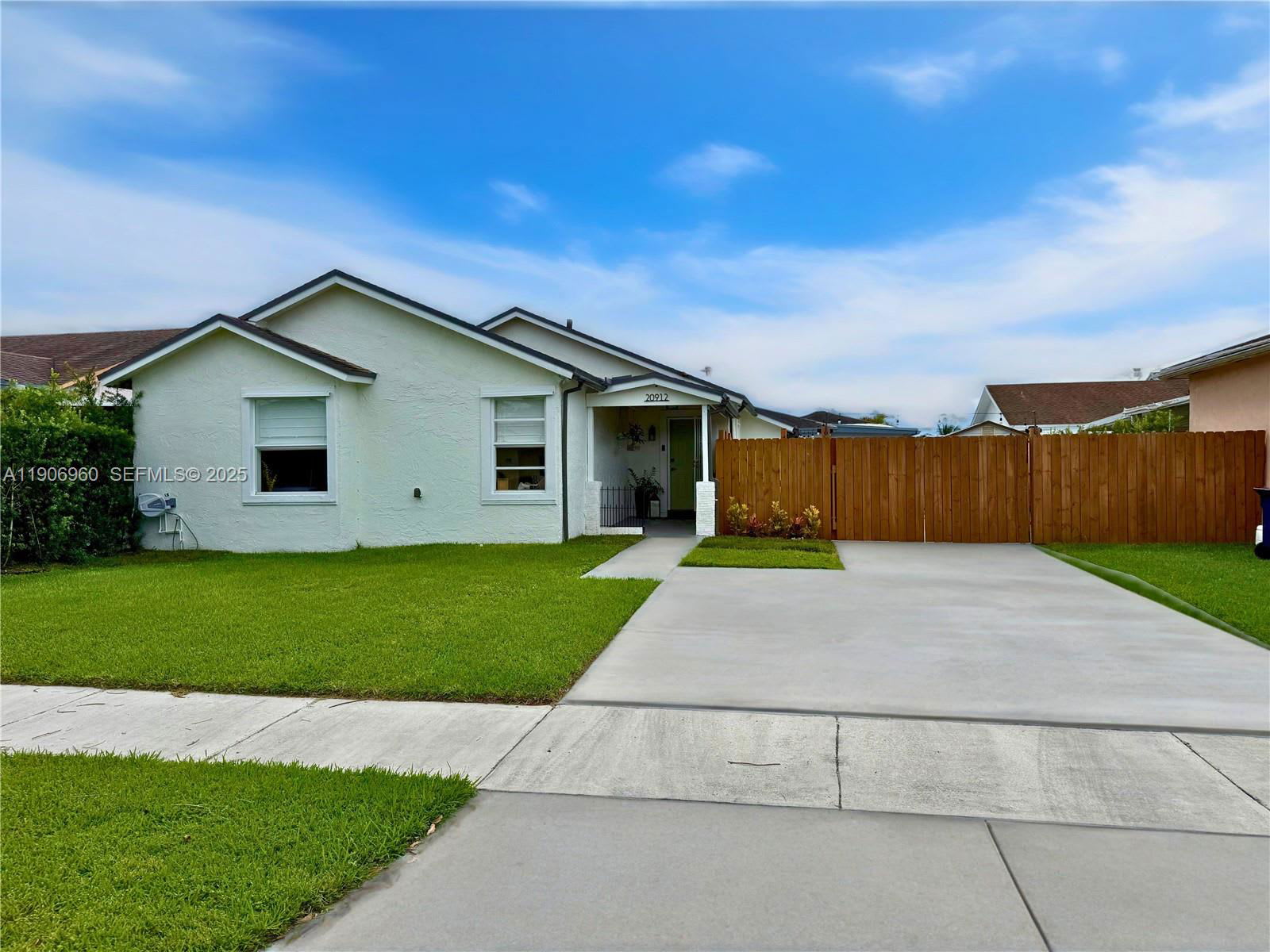 20912 Southwest 125th Avenue Road – photo 1