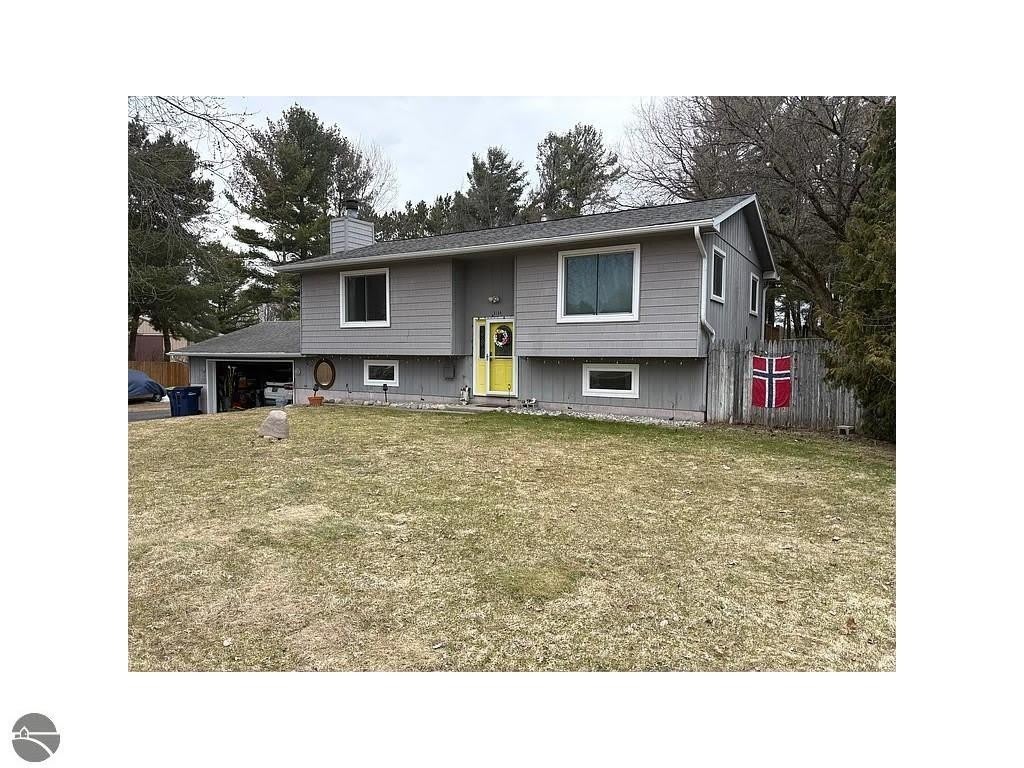 3134 Horseshoe Drive – photo 1