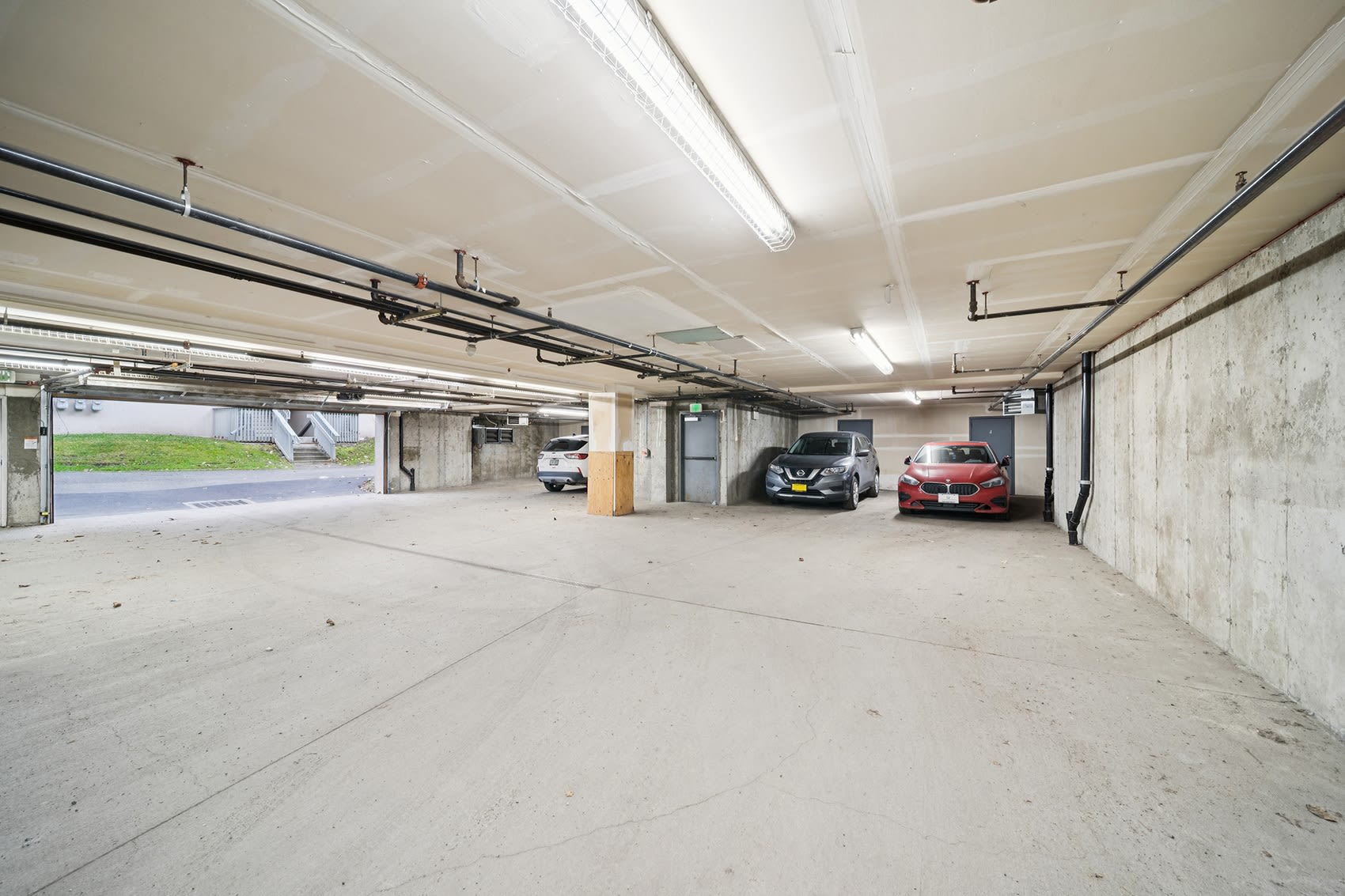 ReNew Bayshore Townhomes – photo 5