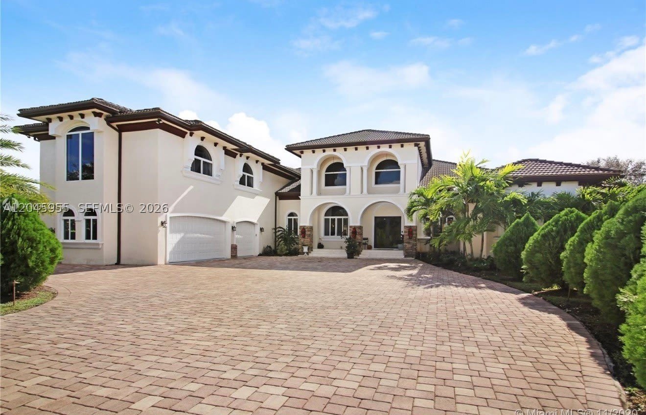 12802 Grand Oaks Dr – photo 1