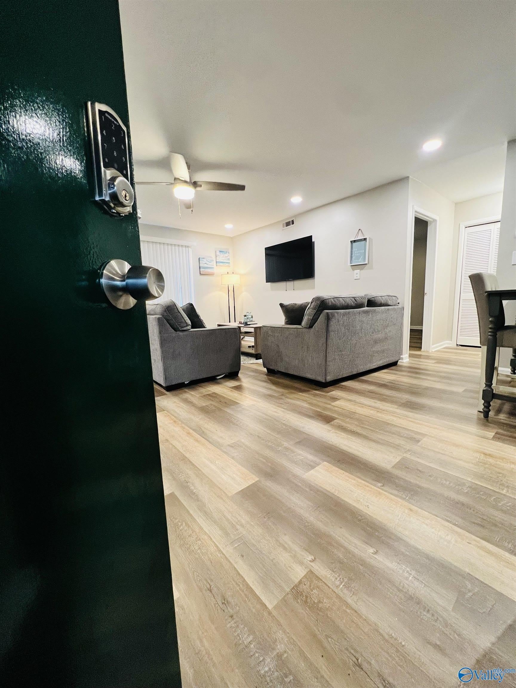 6612 Willow Pointe Drive NW – photo 1