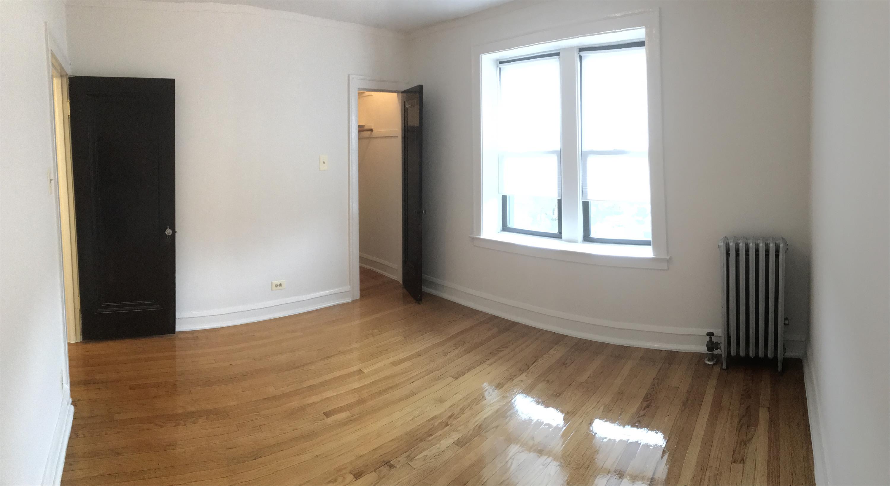 1539 W 83rd St – photo 1