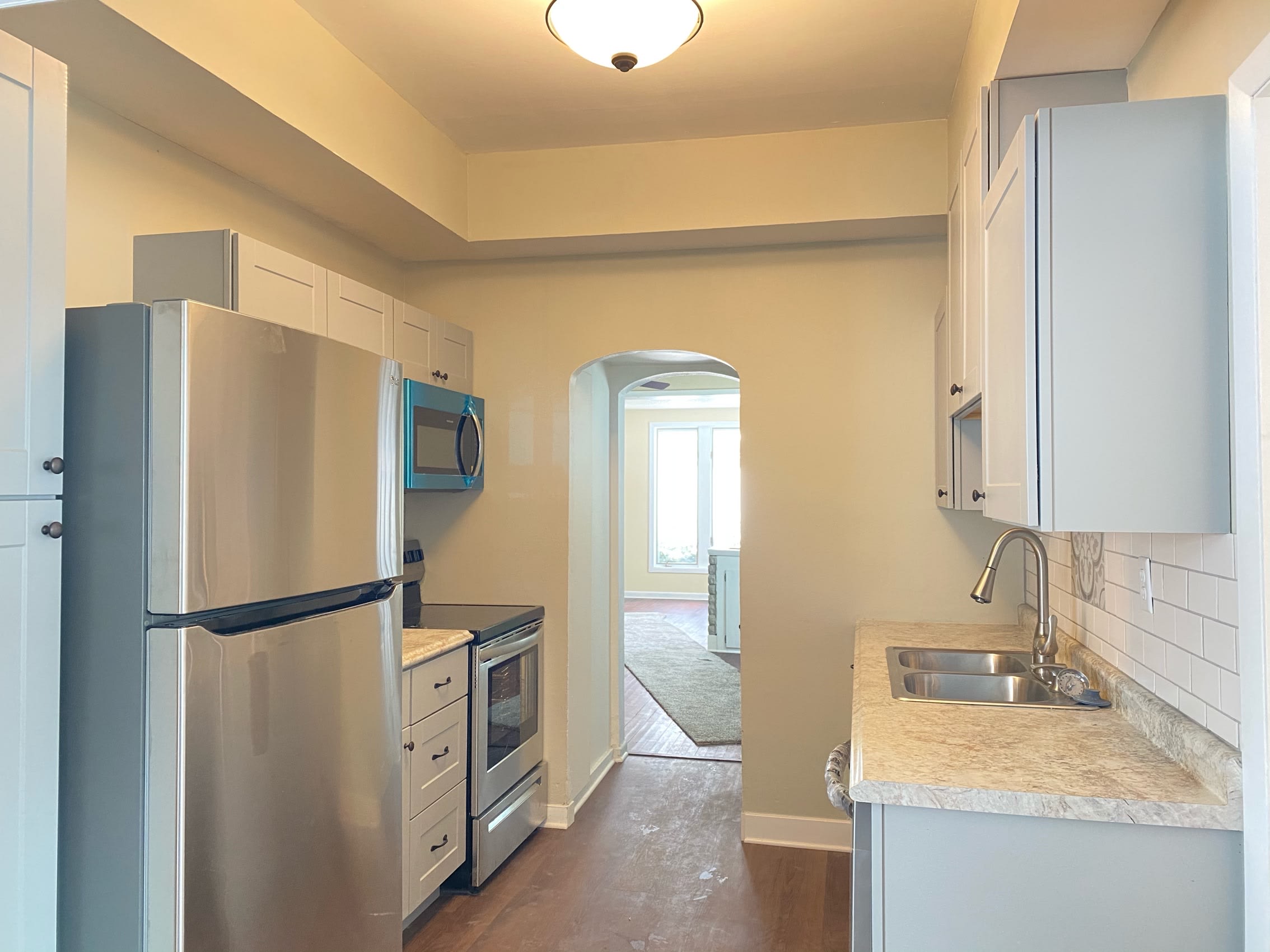 985 28th Street – photo 3