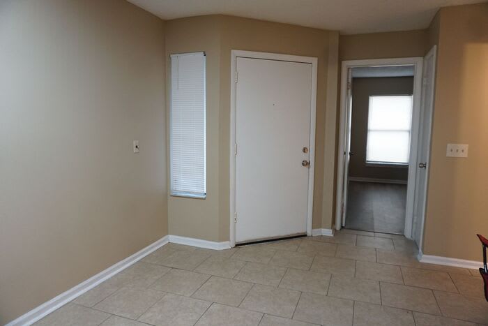 5655 Pine Hill Lane – photo 3