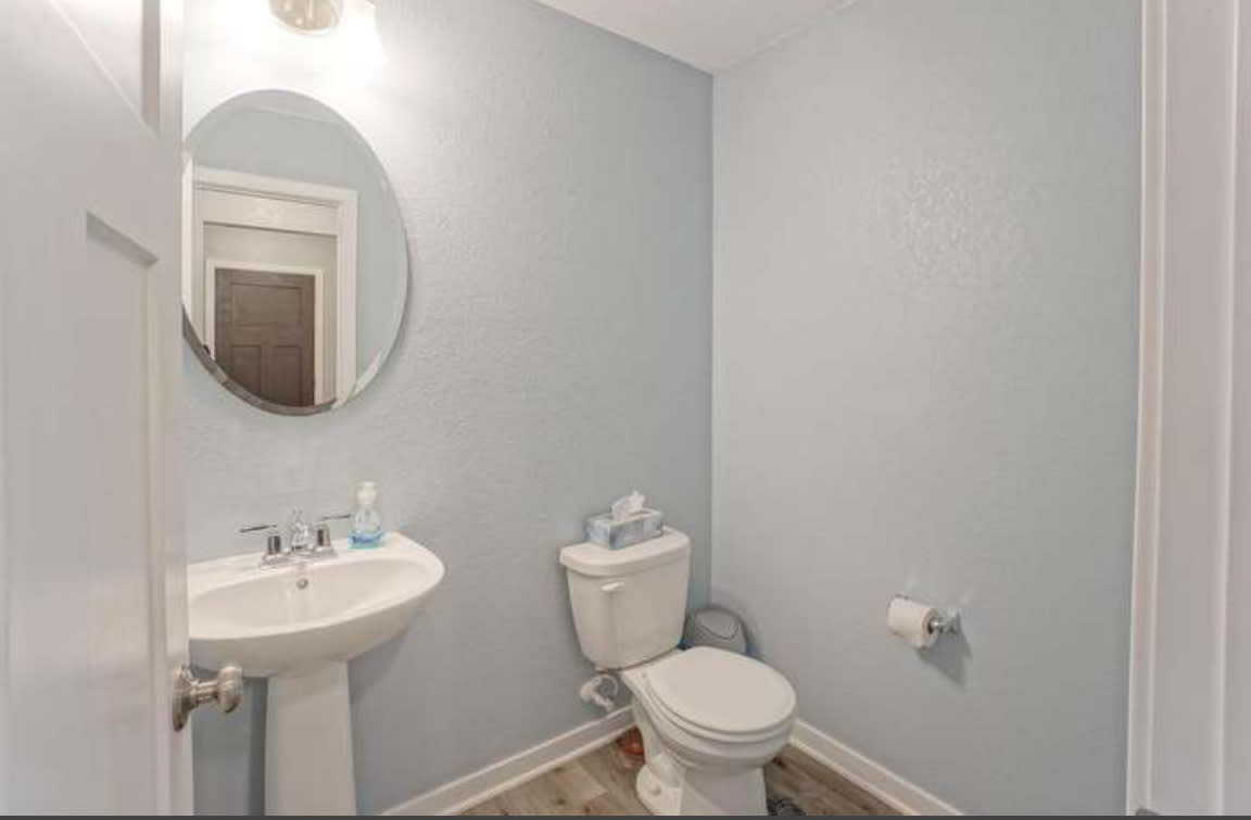 1200 Juniper Lane – photo 2