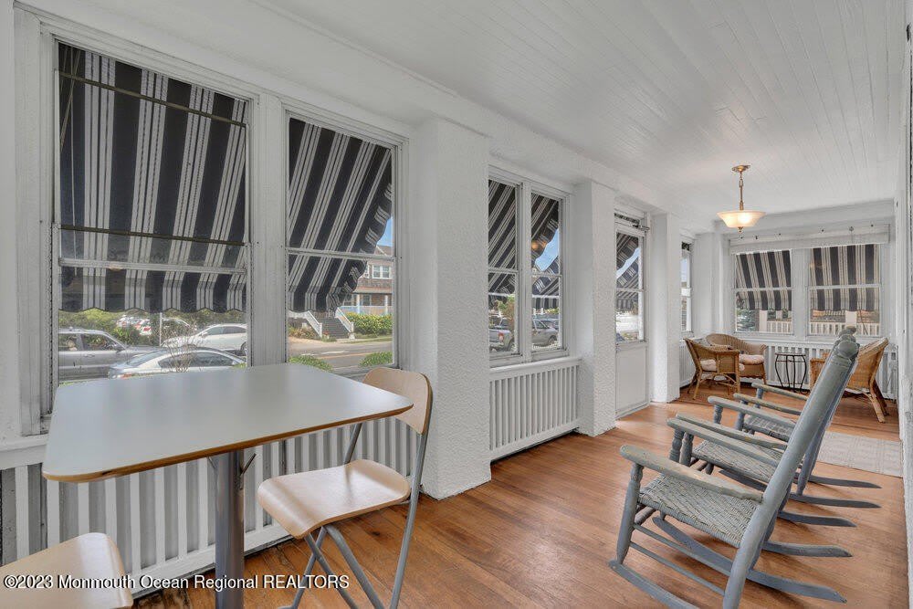 683 Main Avenue – photo 3