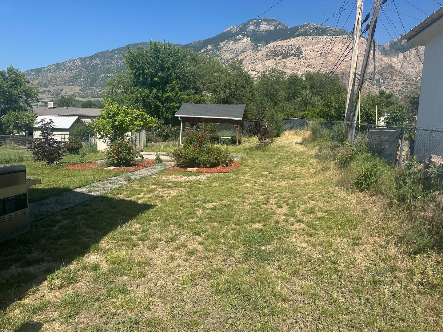 Great Tri-level home mountian views – photo 2