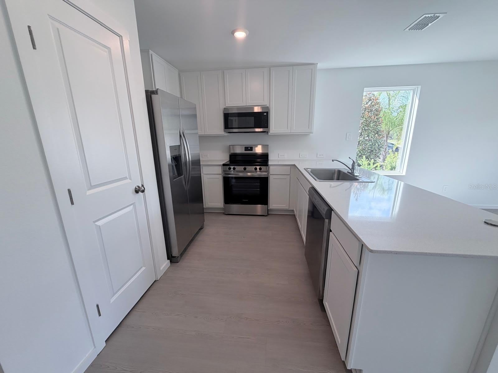 1207 ORION Street – photo 5