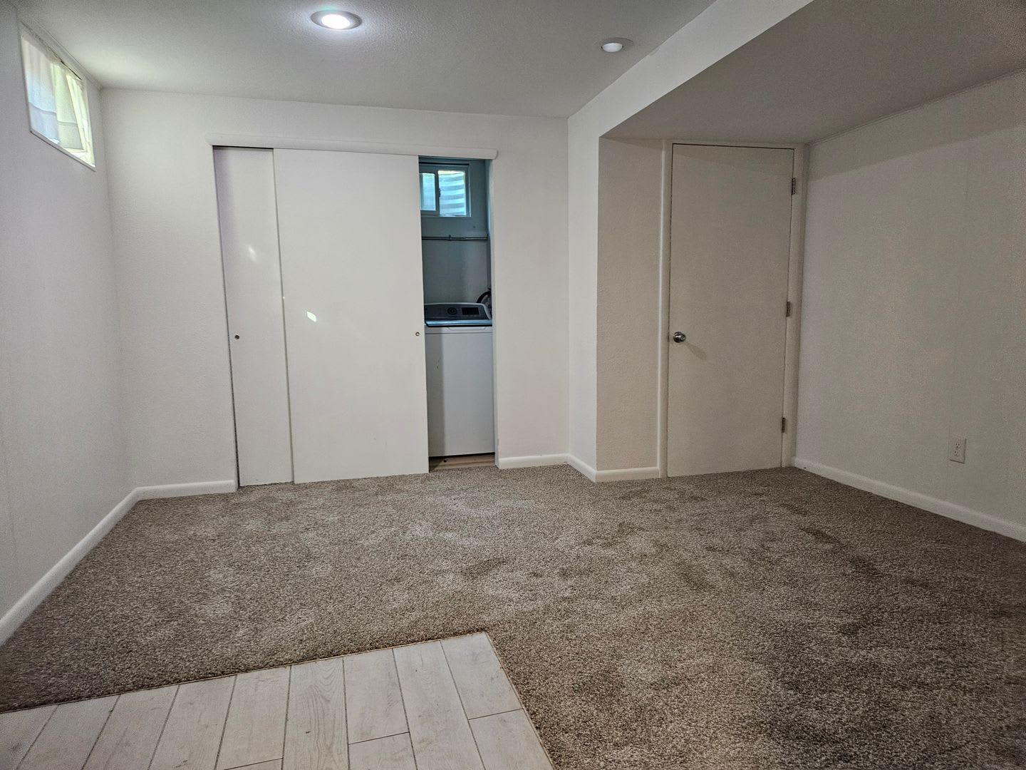 New Everything and Super Cool Lower Level 2 Bedroom – photo 2