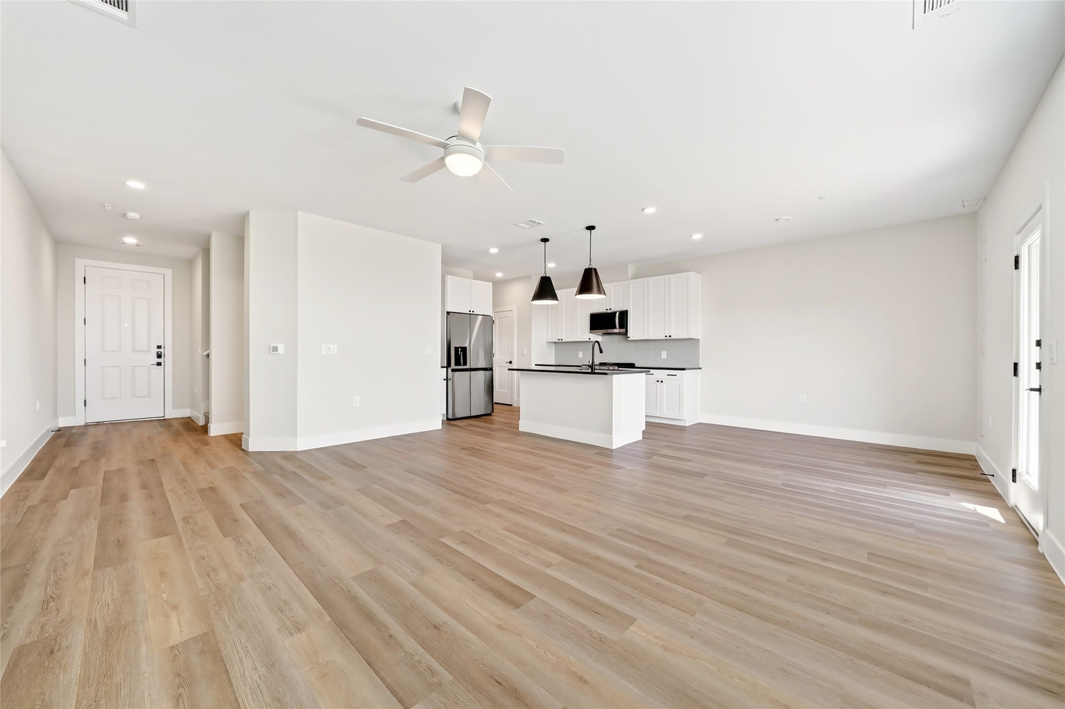 221 Melody Lane – photo 5