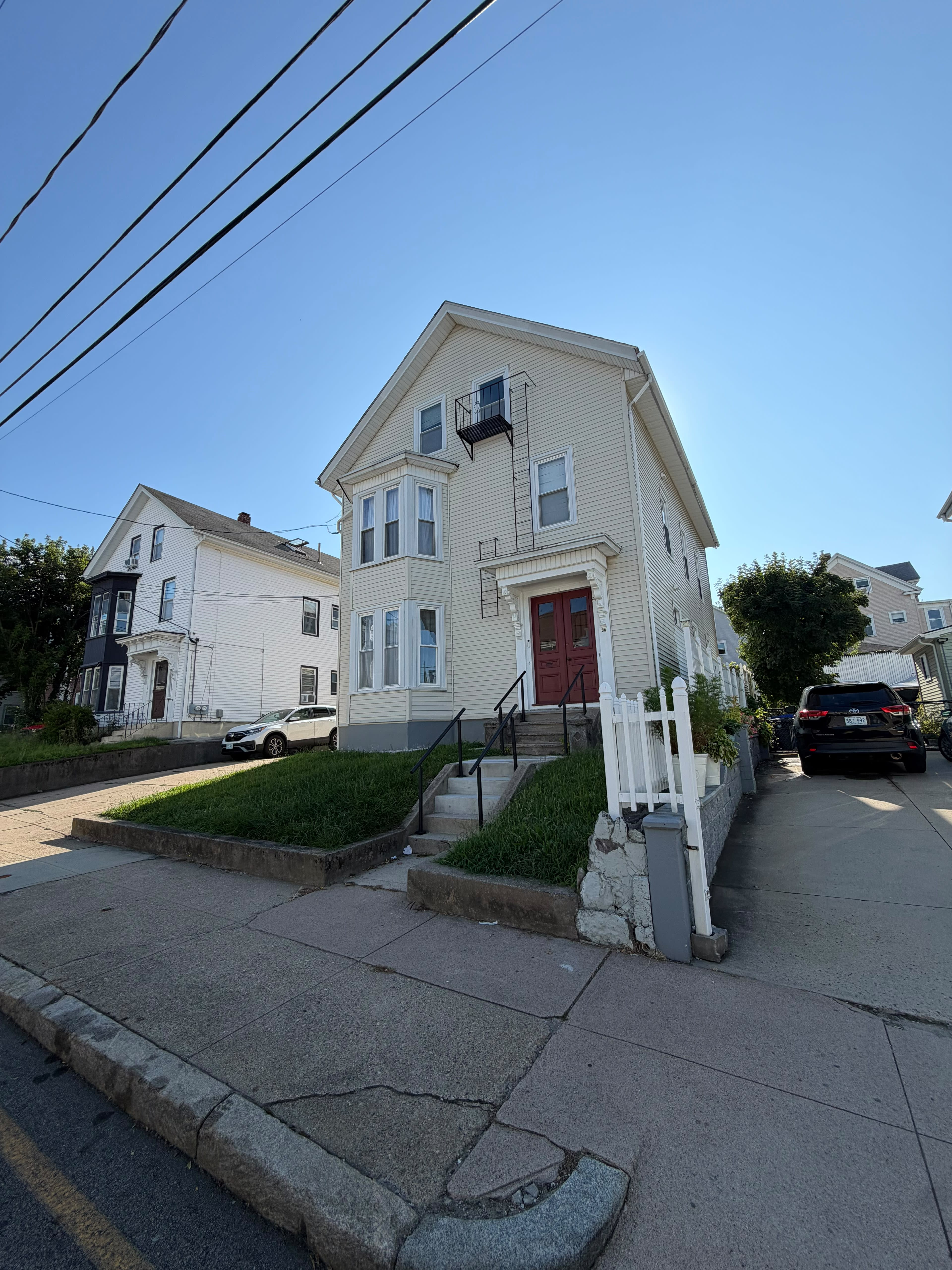 36 Pine St – photo 2