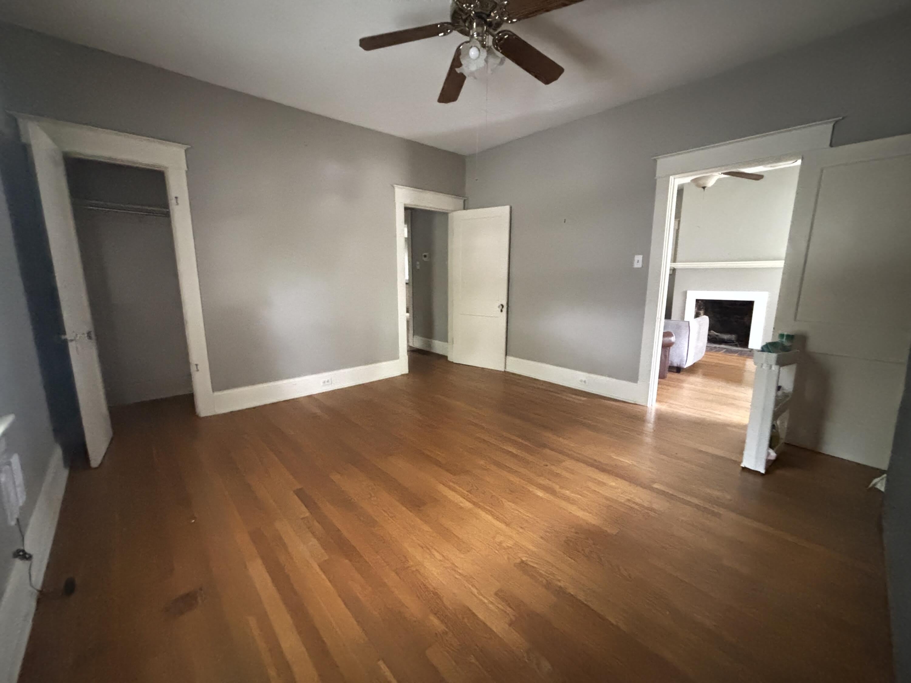 1489 Elizabeth Street – photo 2