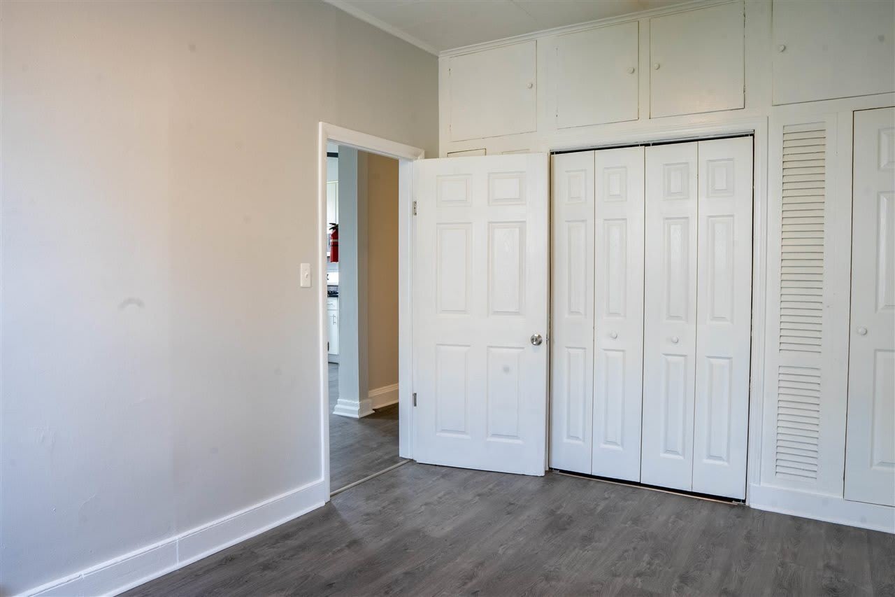 426 13TH ST – photo 5
