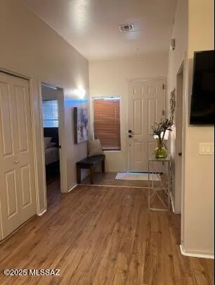 2026 E River Road – photo 4