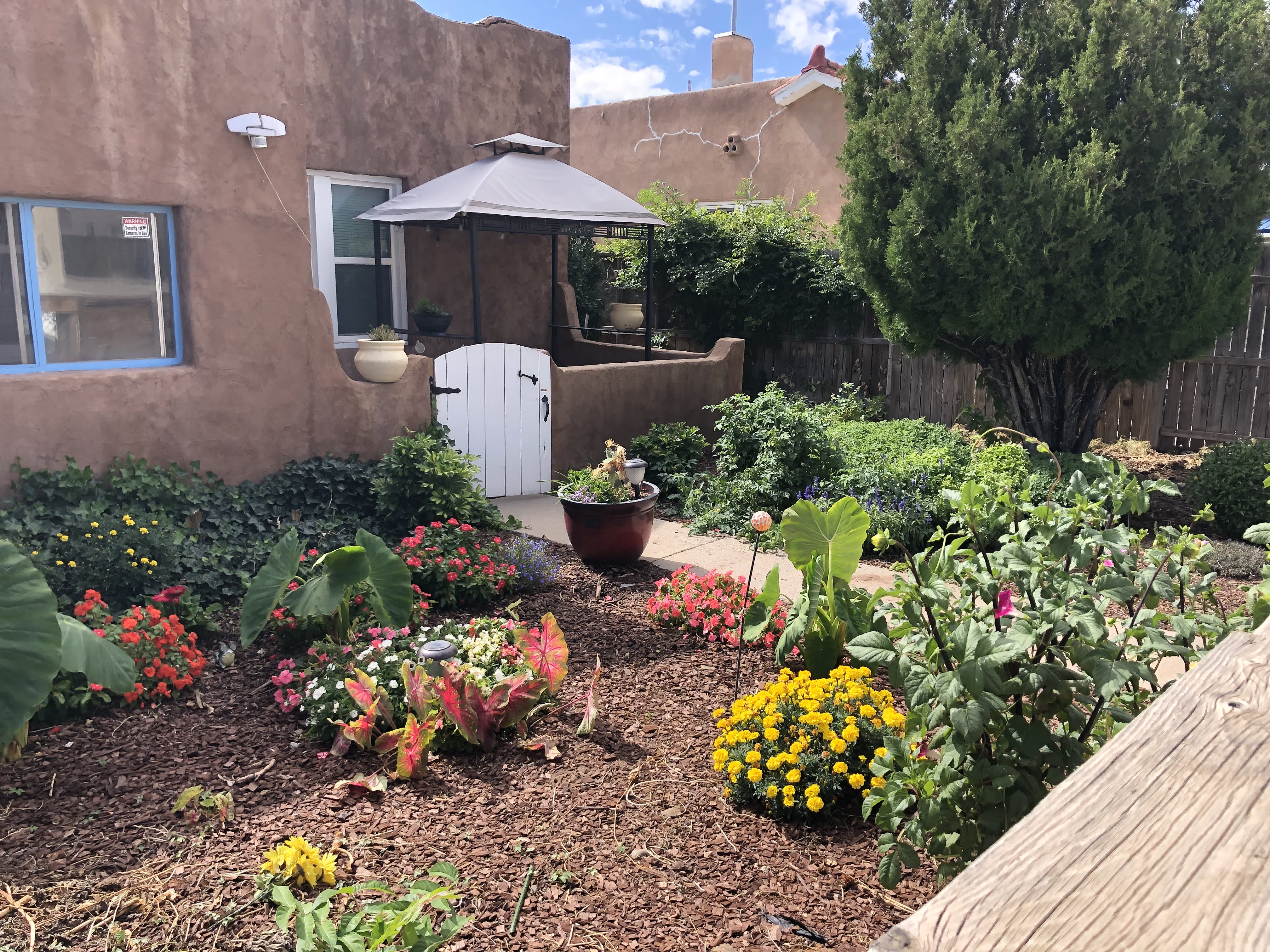 516 Granite Nw – photo 1