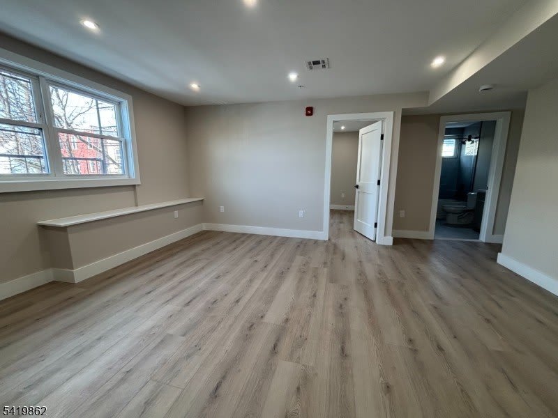 136 Elm St – photo 3