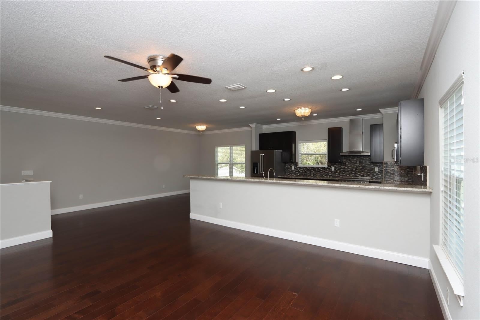 3617 Bay Heights Way – photo 4