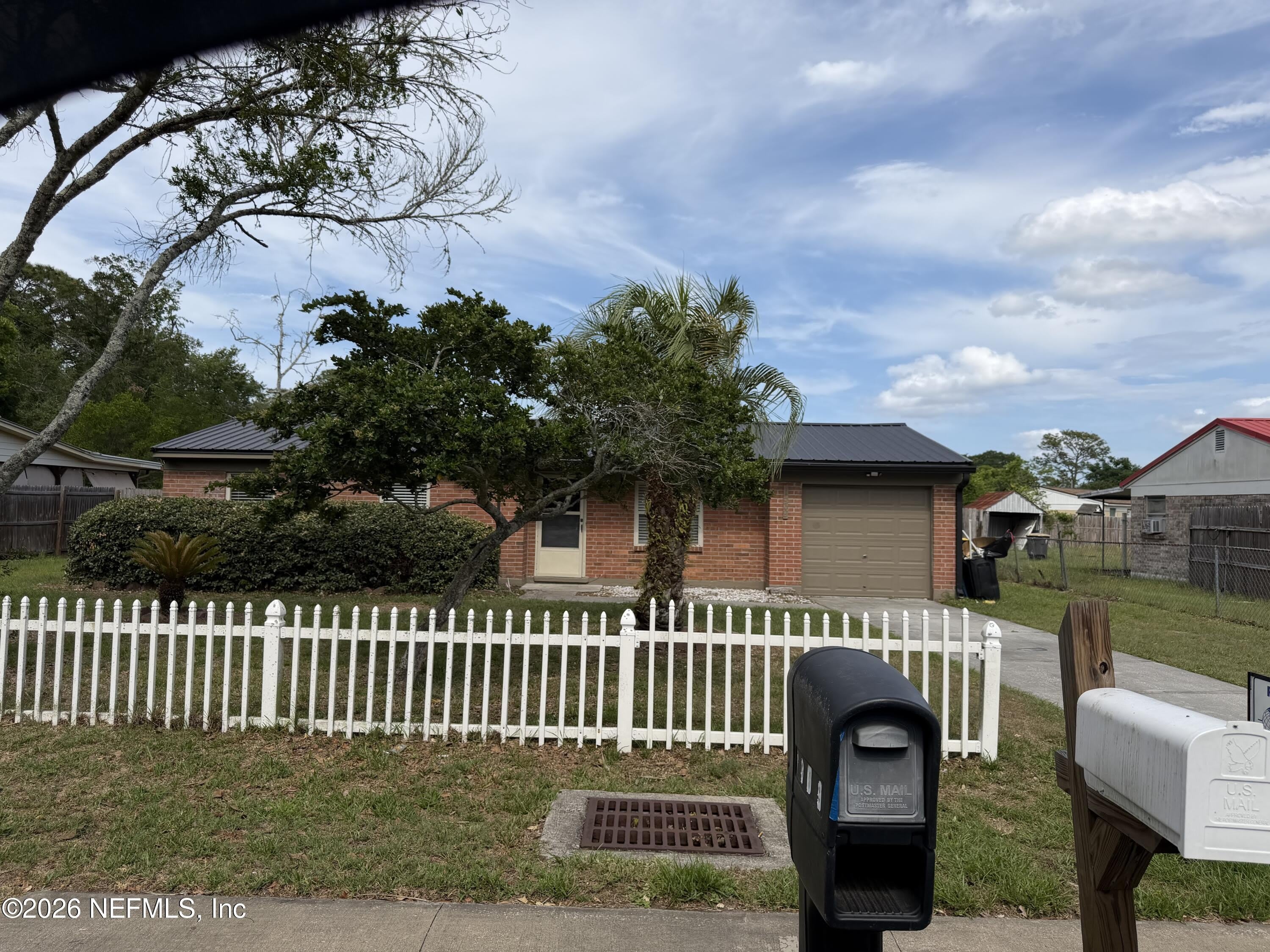 7539 WALDEN Road – photo 5