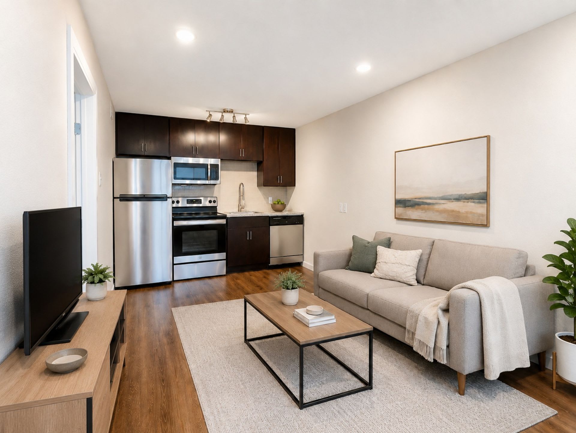 The Hedge Apartments – photo 1