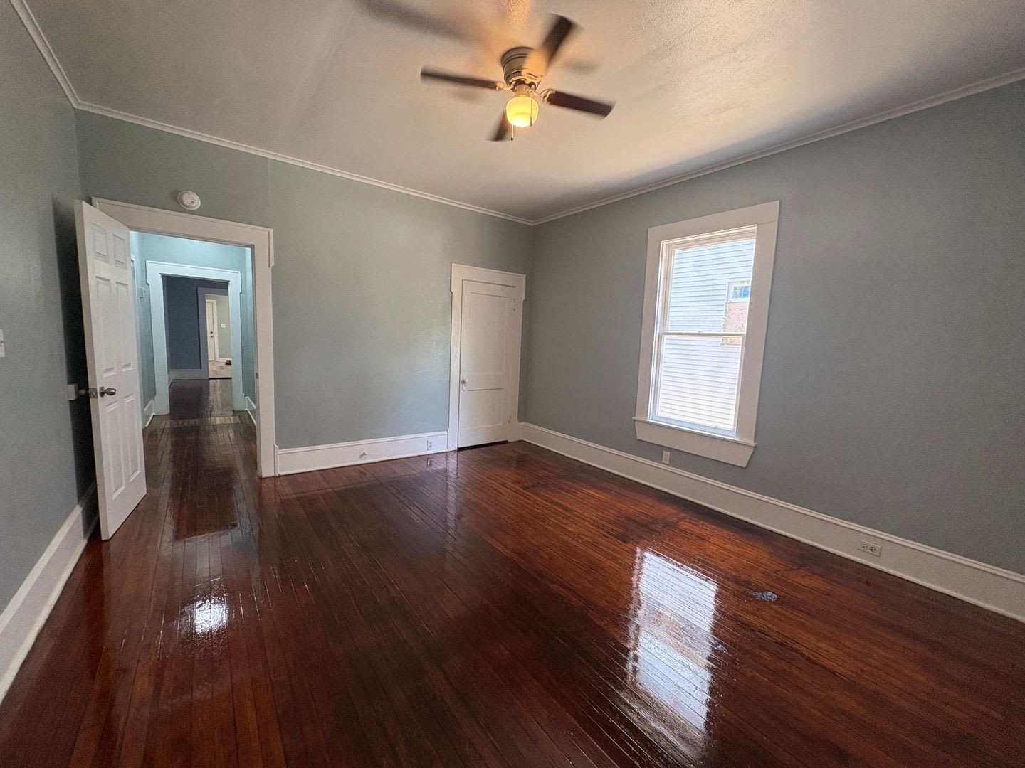 Gorgeous 1 bedroom/1 bath Duplex in Historic Highland! – photo 4