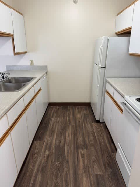 309 Raleigh Ct – photo 5