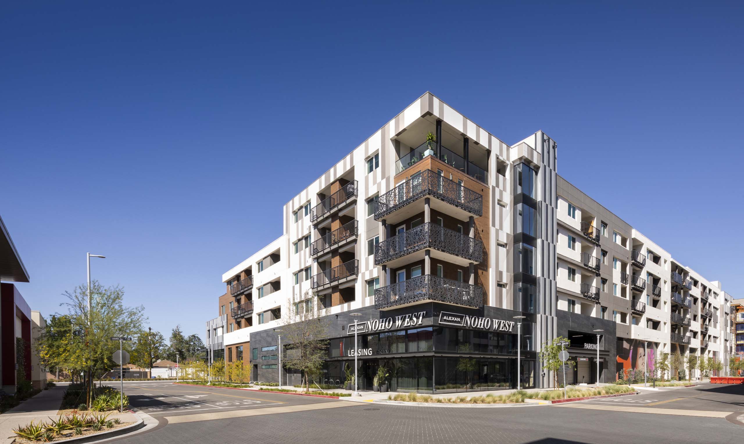 Alexan NoHo West – photo 1