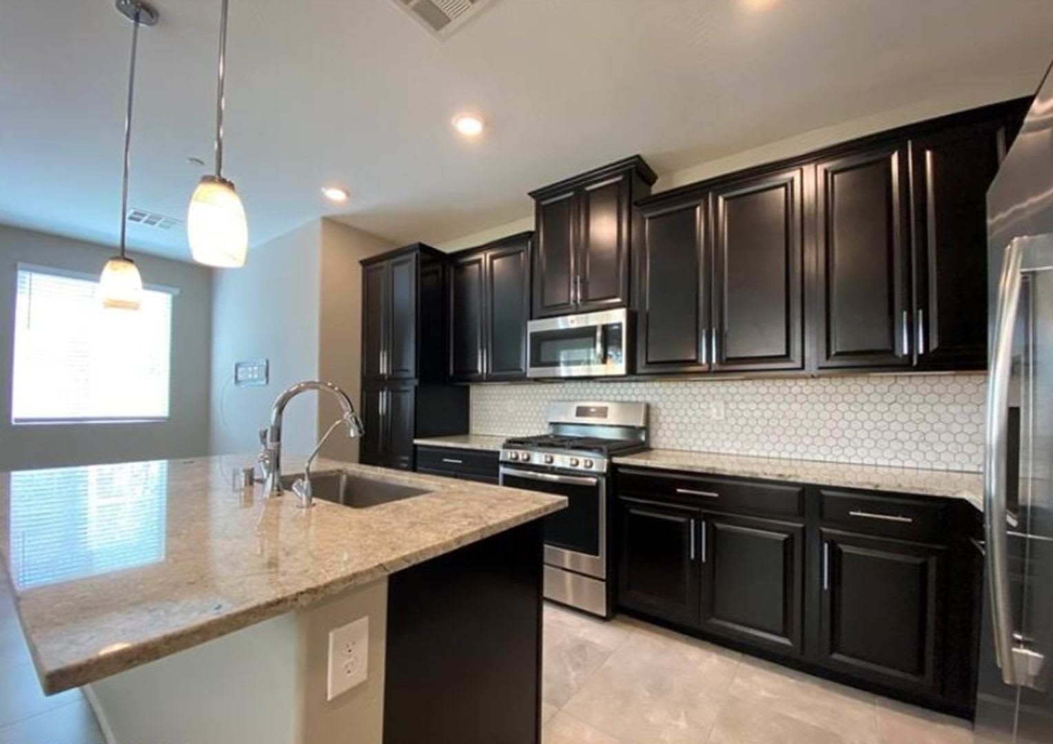 8549 Insignia Ave #102 – photo 5