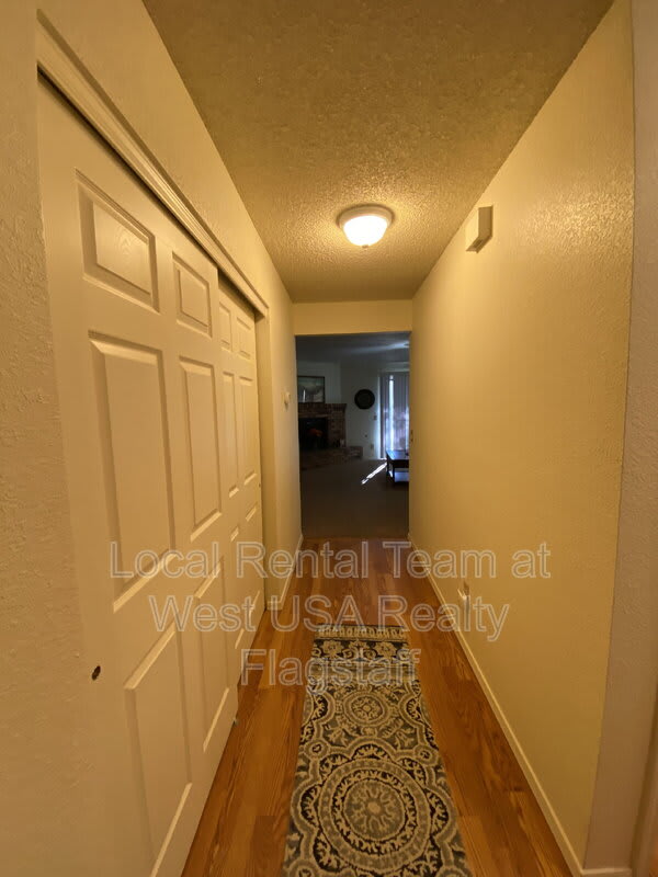 2707 N Walnut Hills Dr – photo 2
