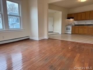 390 Main Street – photo 3