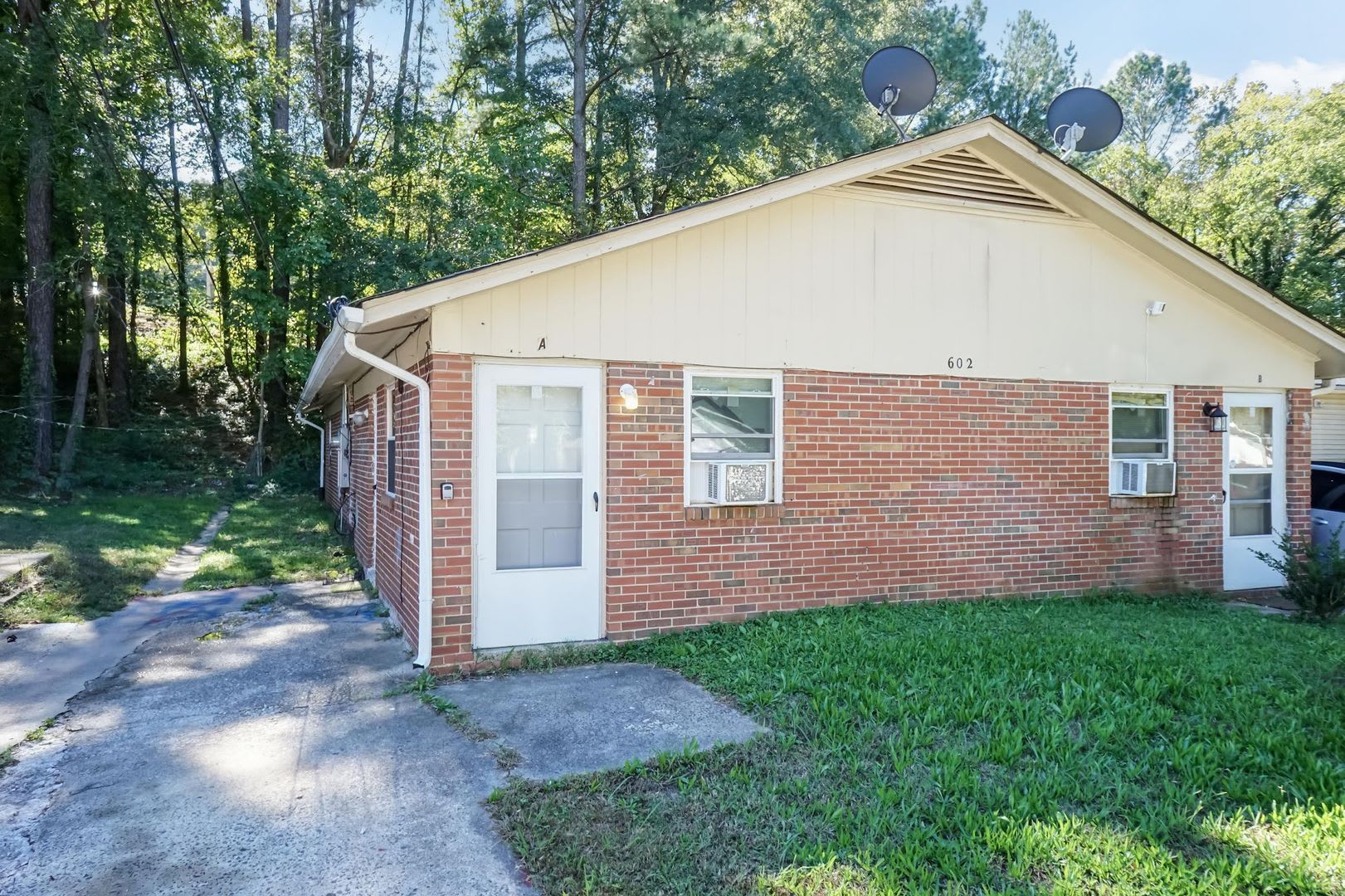 Two Bedroom Home! – photo 1