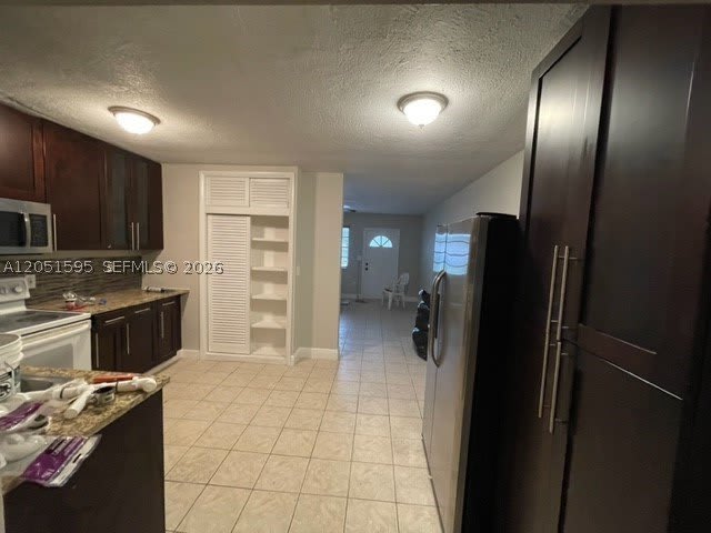 1575 NW 60th Ave – photo 3