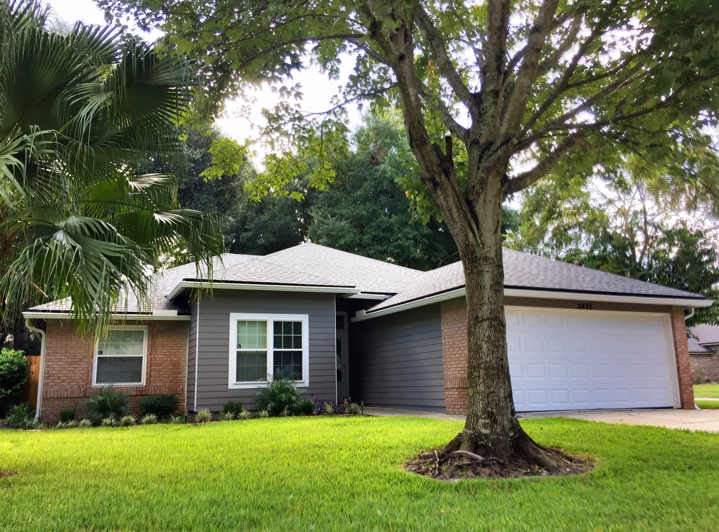 Upgraded Arlington Home! – photo 2