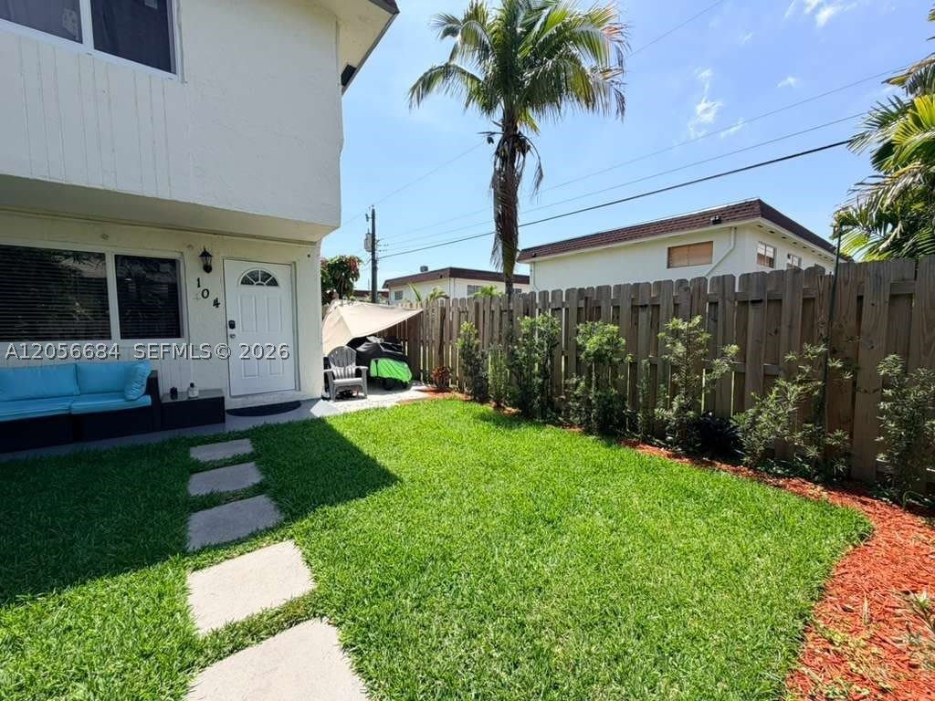 1500 NE 151st St – photo 3