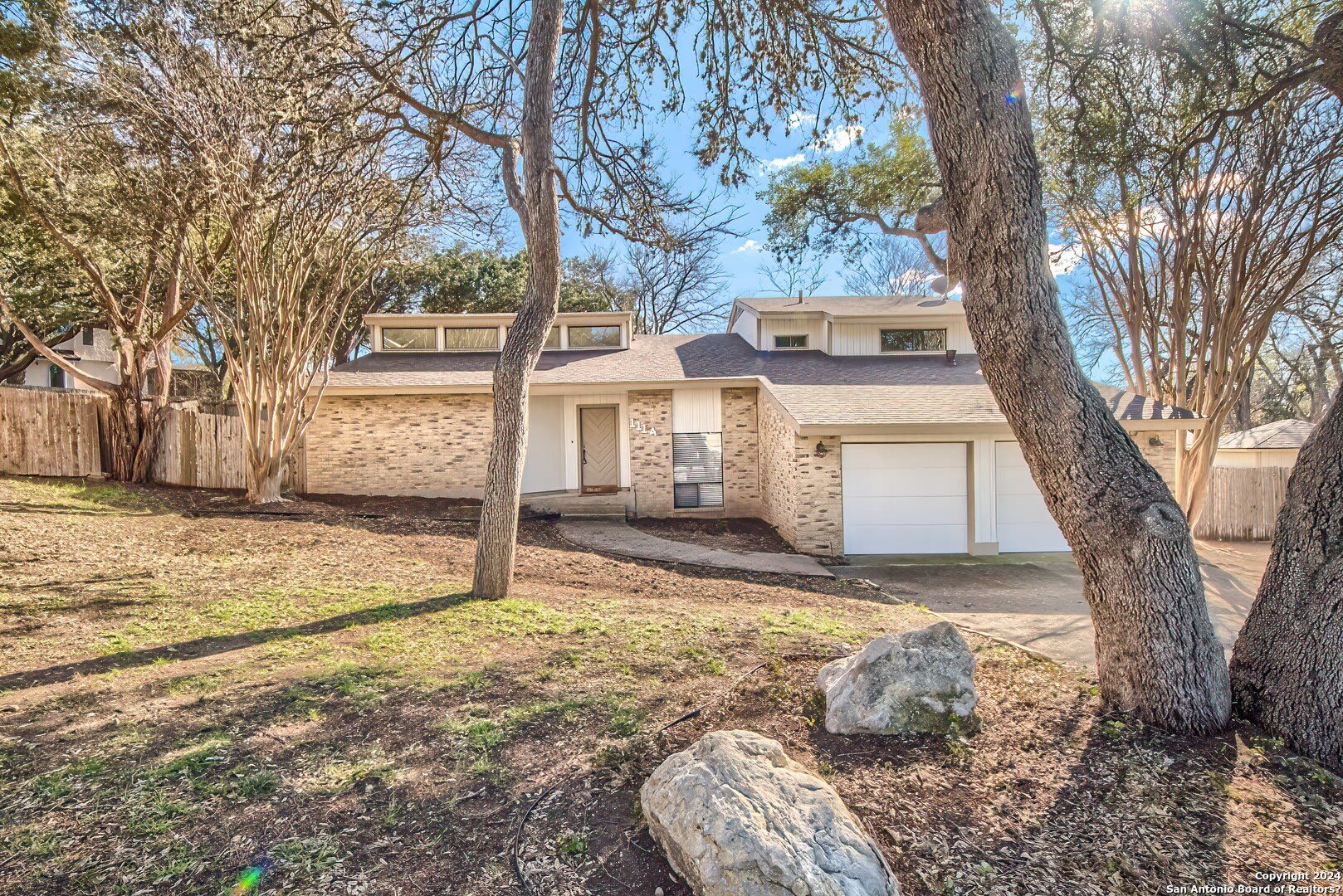1114 White Pine St – photo 4