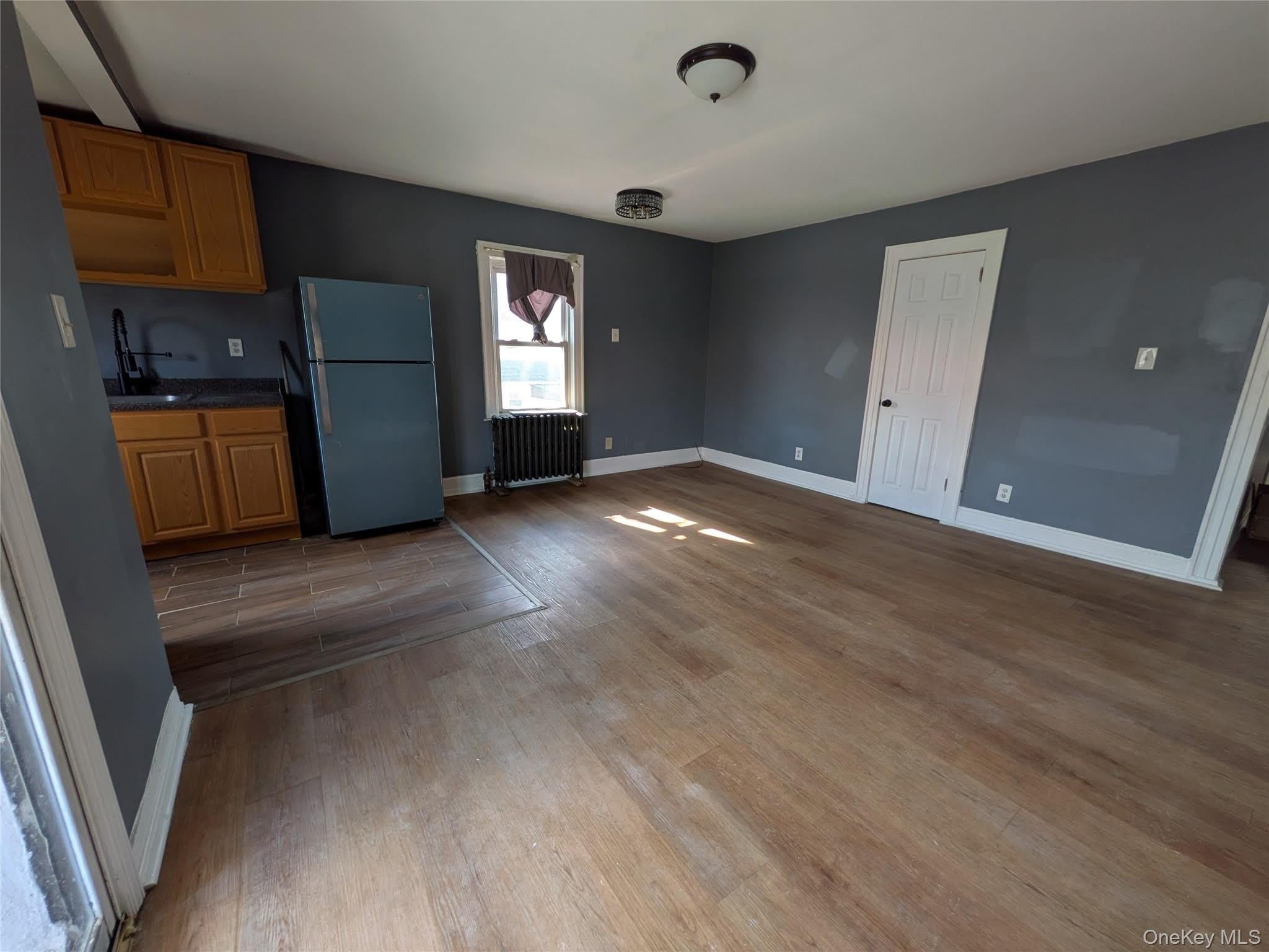 205-11 110th Avenue – photo 5