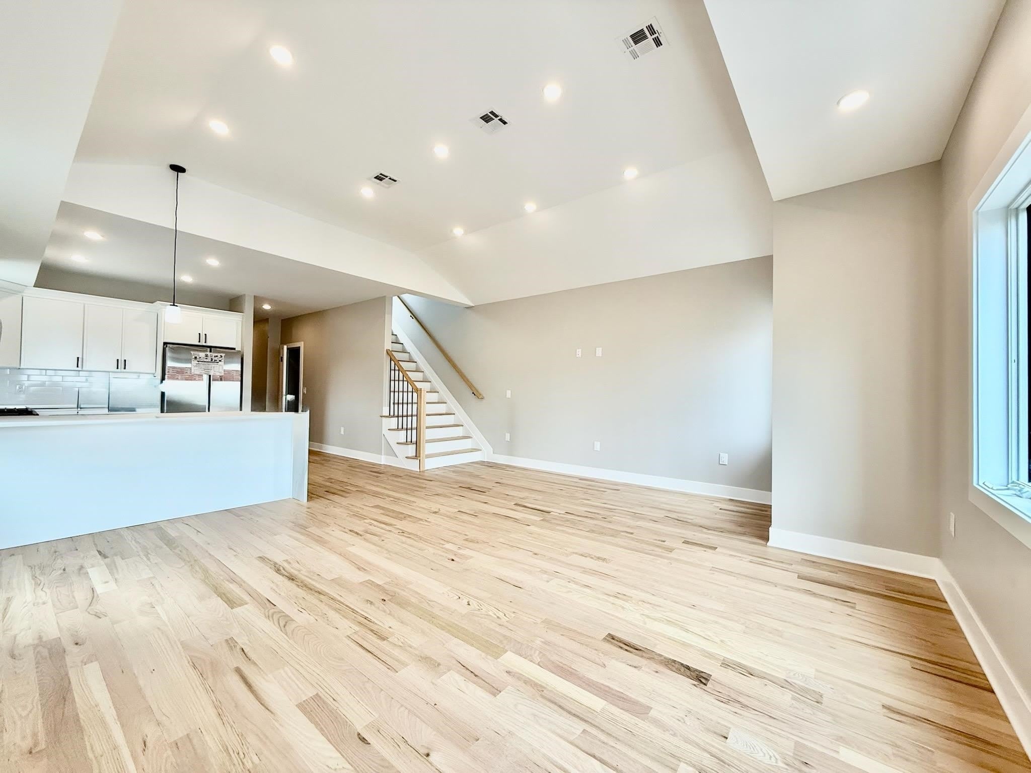 14 TERHUNE AVE – photo 5