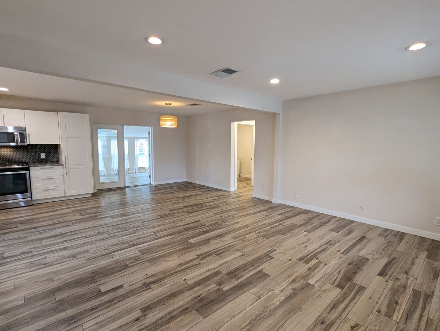 4 Bed / 3 Bath Single Story in North Austin – photo 3