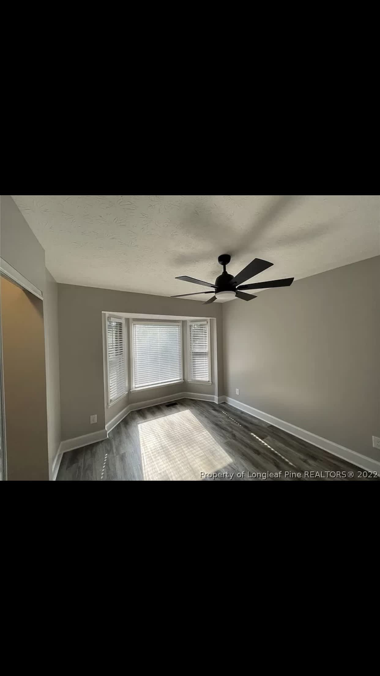 848 Hilton Dr – photo 2