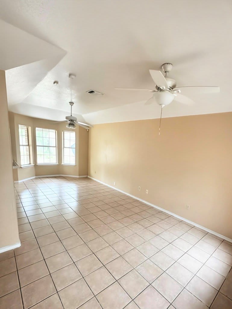 1472 Timber Valley – photo 4