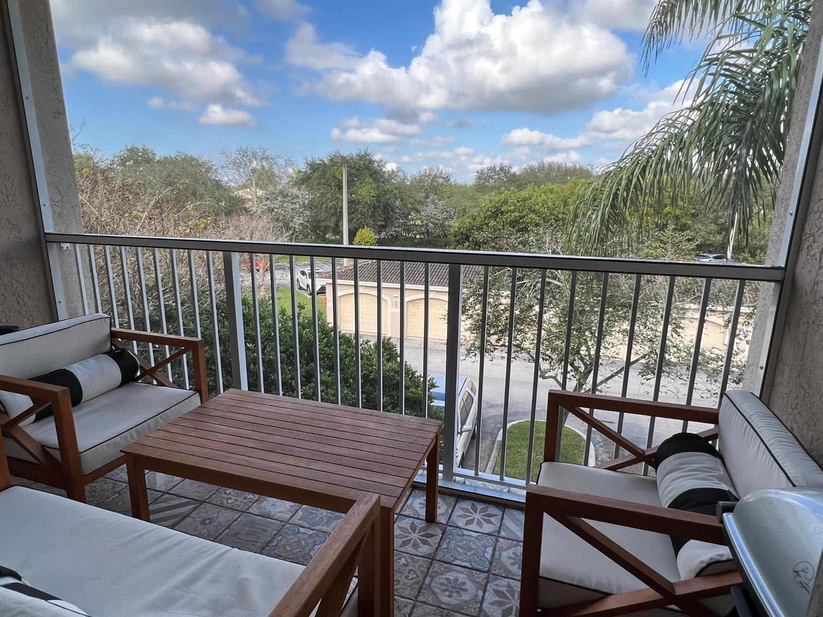 5025 Wiles Rd #303 – photo 4