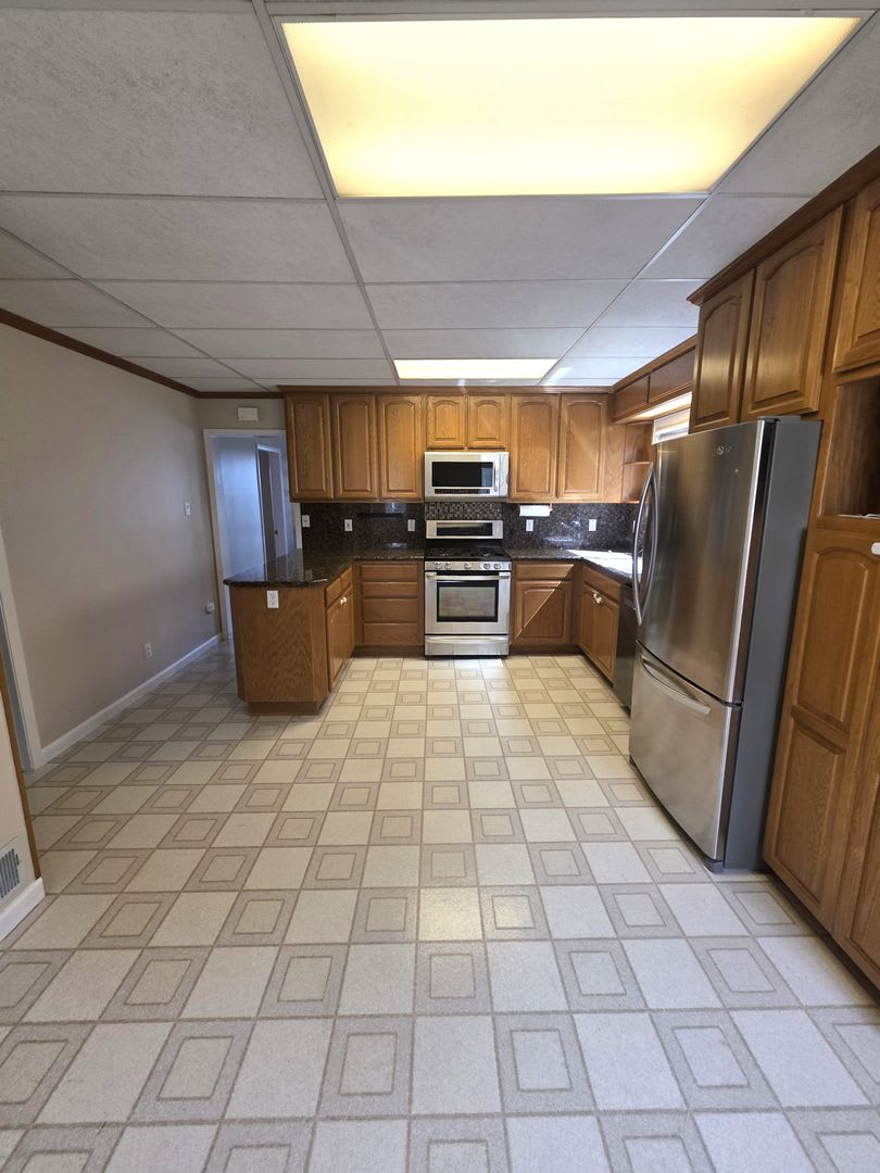 Charming 2bd/1ba HOUSE in Crockett Available NOW~ – photo 5
