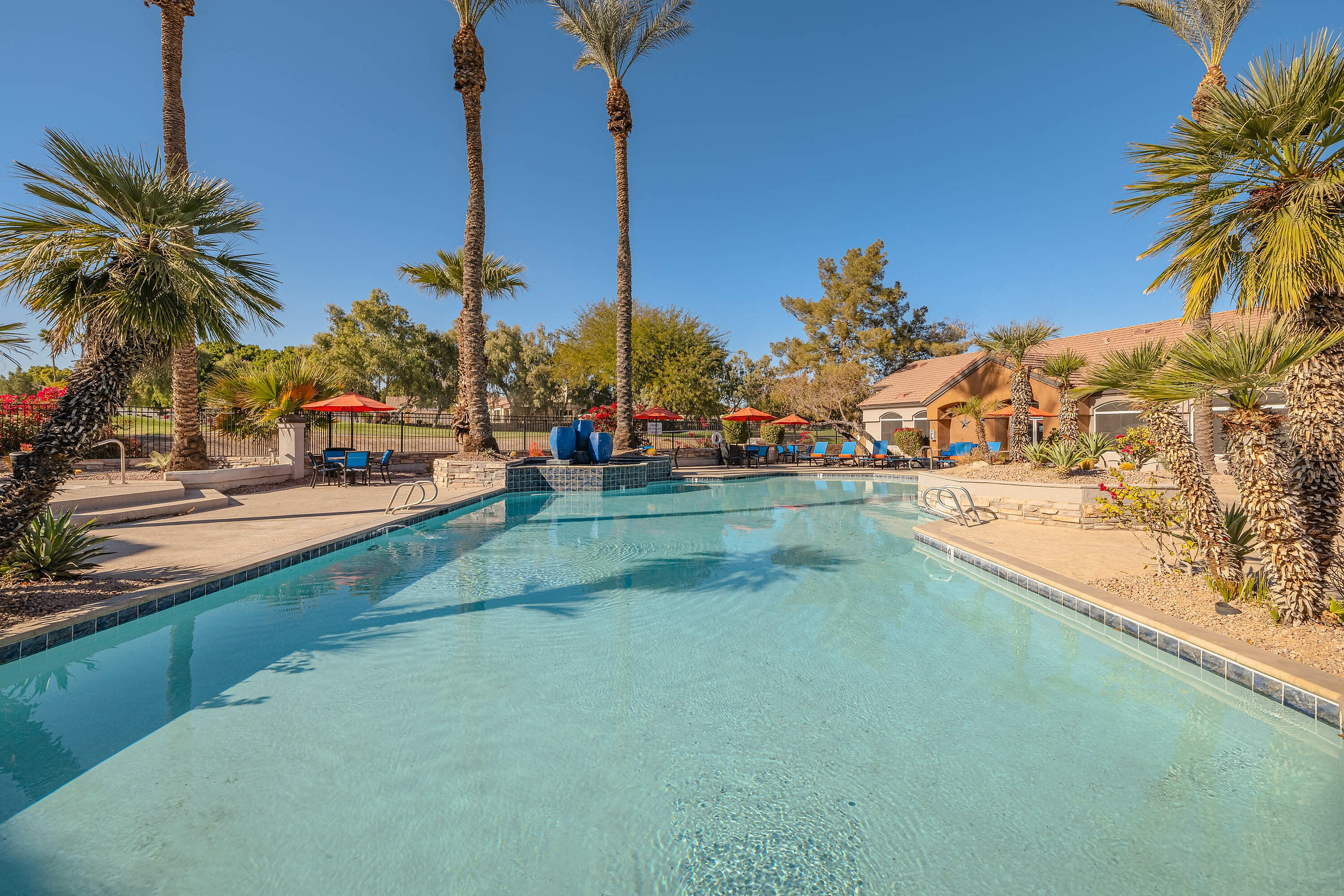 Carlyle at South Mountain – photo 2