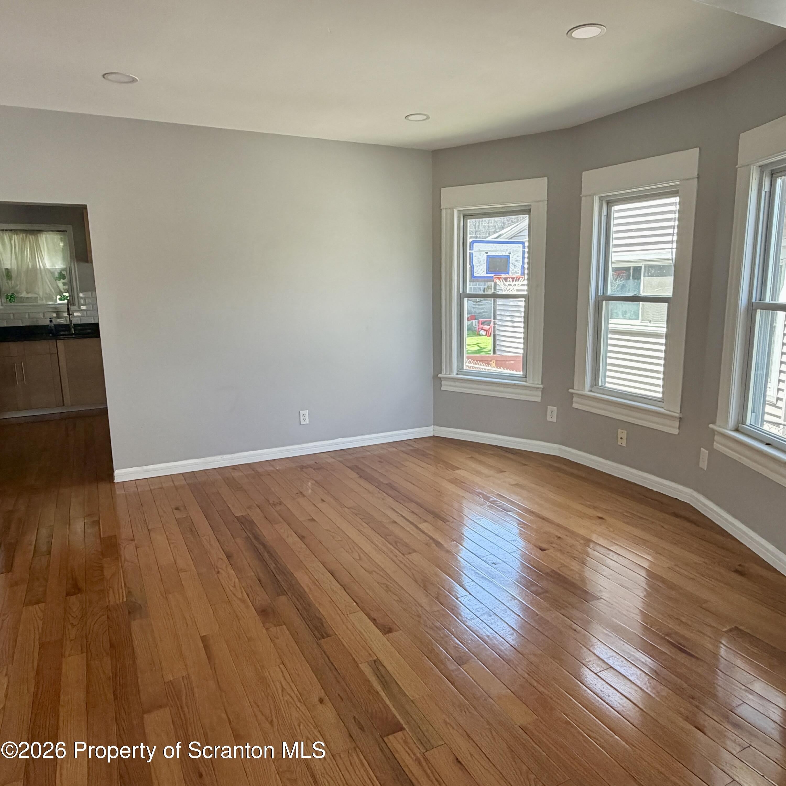 530 Myrtle Street – photo 4