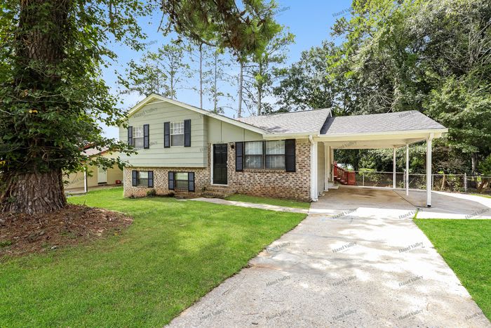 18 Avalon Way – photo 1